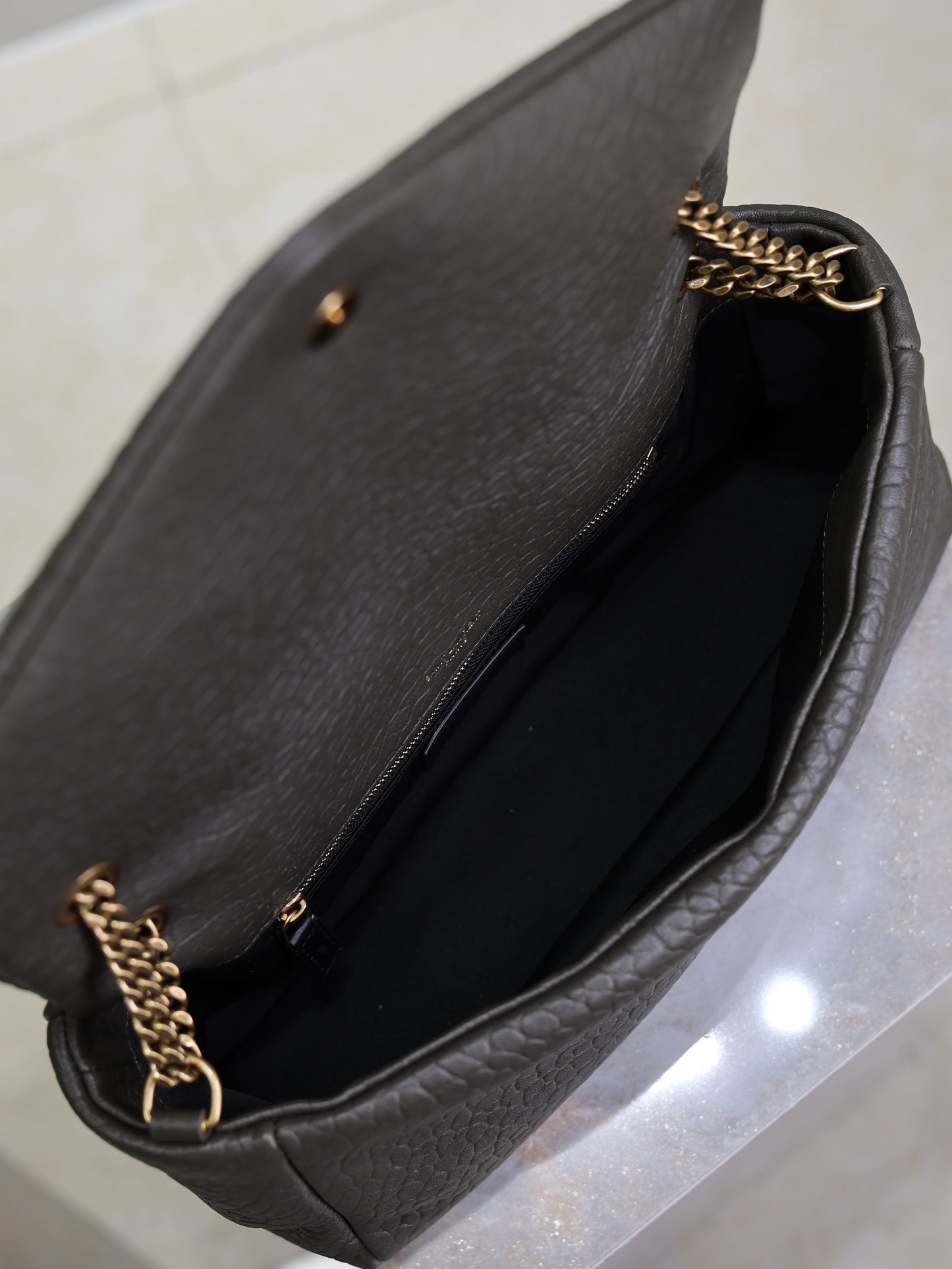 YSL 25S CALYPSO 30 IN DARK OLIVE GRAINED CALFSKIN GOLD HARDWARE
