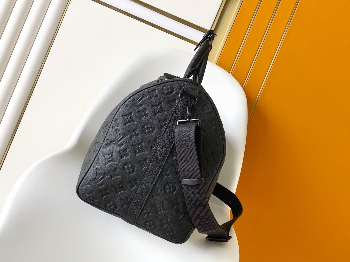 LOUIS VUITTON LV 25S KEEPALL BANDOULIÈRE BAG 50 IN BLACK EMBOSSED TAURILLON CALFSKIN MONOGRAM