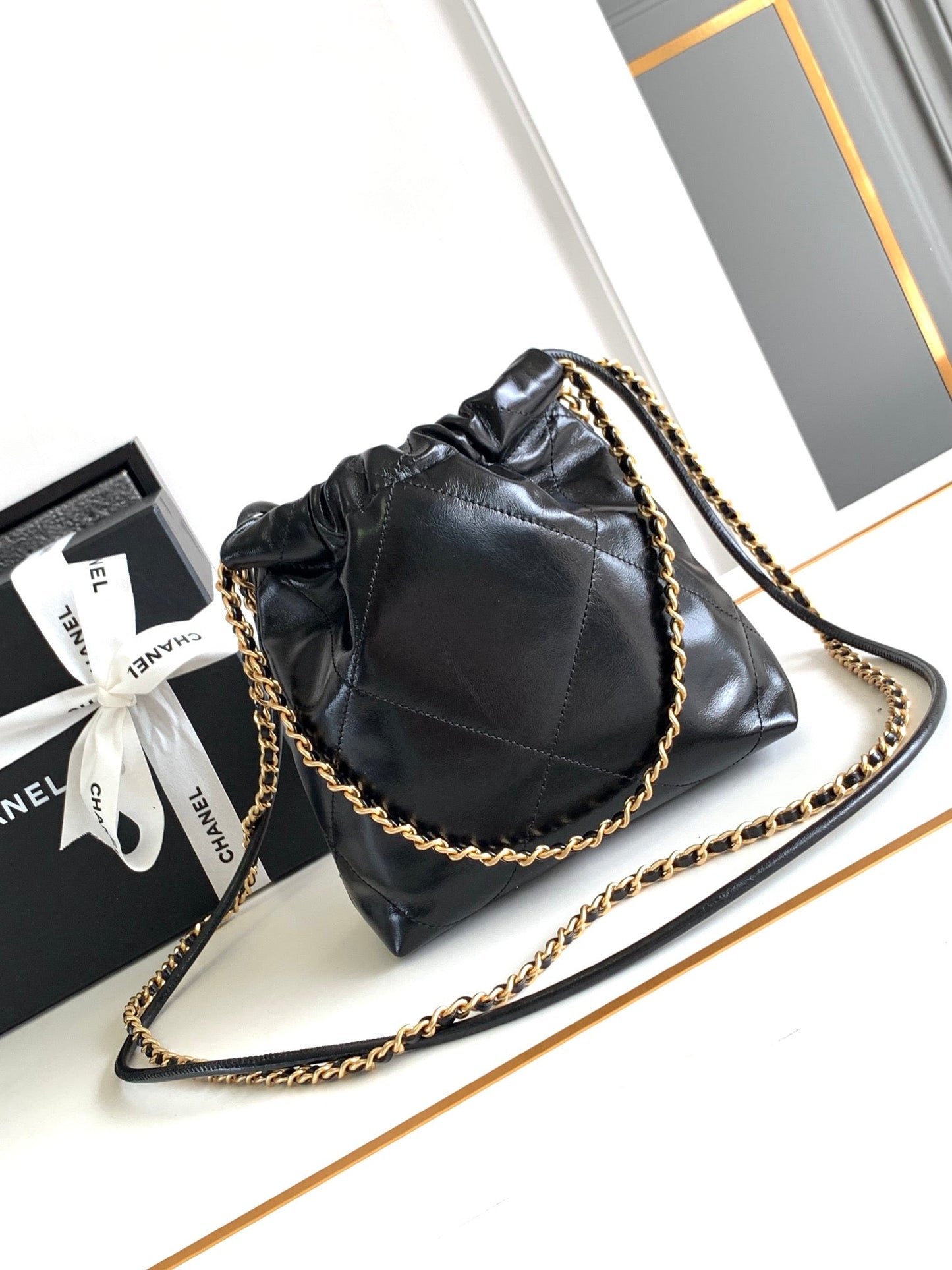 CHANEL MINI 20 BAG IN BLACK SHINNY CALFSKIN WITH GOLD METAL